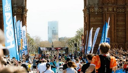 Foto de HOKA impulsa el crecimiento del Maratón de Barcelona