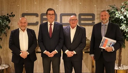 Foto de La Alianza ELEVA se re�ne con el presidente de CEOE, Antonio Garamendi