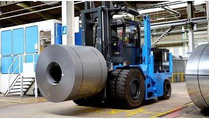 Foto de HUBTEX integra la tecnología de M Fahrzeugbau y amplía su oferta en carretillas compactas de gran capacidad