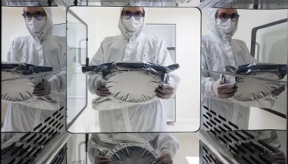 Foto de Inyección de plásticos para reforzar la producción europea de marcos para semiconductores
