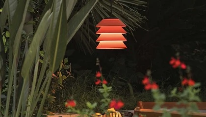 Foto de Faro Barcelona reinventa la guirnalda tradicional con Toba: la luminaria de exterior que combina diseño y luz de calidad