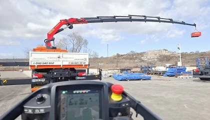Foto de Grúas y Transportes Emilio Aguilar incorpora la grúa Palfinger PK 42002 SH