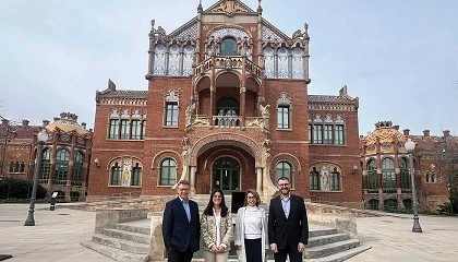 Foto de Roca se alía con Barcelona & Madrid Health Hub para acelerar el desarrollo del baño conectado a la salud digital