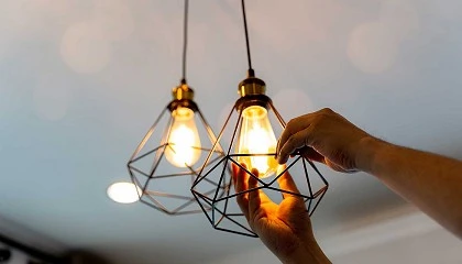 Foto de El conflicto en Oriente Medio tensiona los costes y la cadena de suministro del sector de la iluminación