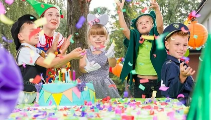 Foto de La industria valora la evolución de las campañas del sector de fiestas