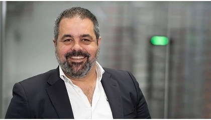 Foto de Entrevista a Julen Betzuen, Logistics & Sales manager en Ulma Handling Systems