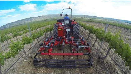 Foto de Catalunya ofrecer� ayudas para adquisici�n de maquinaria que reduzca el uso de herbicidas