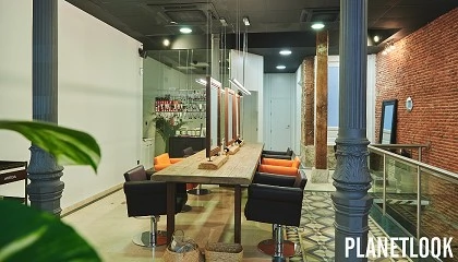 Foto de Blondy Dry Bar: ocio y belleza en un mismo espacio