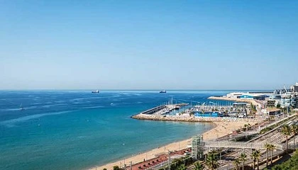 Foto de El Port de Tarragona se consolida como hub energ�tico y petroqu�mico en el Mediterr�neo