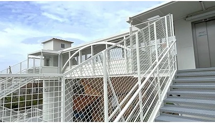 Foto de Obras p�blicas: esta��o de Mogofores com passagem superior pedonal reabilitada