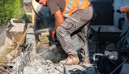 Foto de El INSST presenta nuevas herramientas de protecci�n ante los riesgos relacionados con las vibraciones en el trabajo