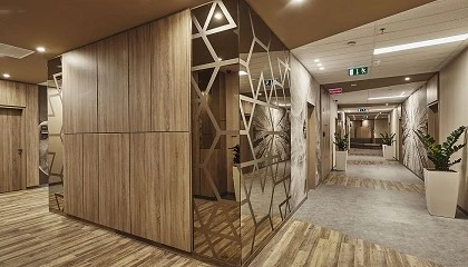 Foto de AGC Glass Europe refuerza su apuesta por la calidad y la sostenibilidad en la fabricaci�n de espejos en Europa