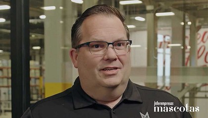 Jeff Johnston, vicepresidente sénior de Investigación, Innovación y Desarrollo de Productos en Champion Petfoods