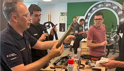 Foto de El GCBC impulsa el programa PROJECTA�T 2025 para mejorar la adaptaci�n profesional en el sector ciclista