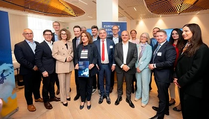 Foto de Europa activa una gran alianza industrial para acelerar el hidrógeno limpio y blindar su competitividad