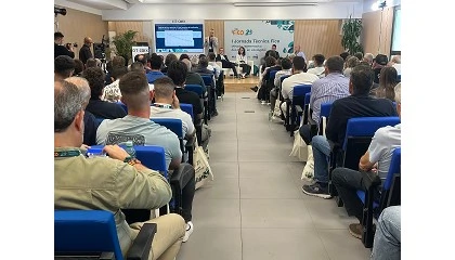 Foto de La I Jornada T�cnica FICO re�ne en Almer�a a t�cnicos y agricultores ecol�gicos en torno al m�todo regenerativo