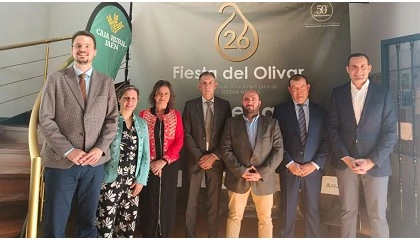 Foto de Sierra M�gina re�ne al sector ole�cola en Jimena y premia la calidad de sus aceites en la XXVI Fiesta del Olivar