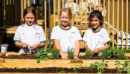 Foto de Educar con los pies en la Tierra