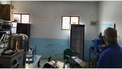 Foto de GeoNovatek inyecta resinas expansivas y utiliza el sistema Lift Pile para elevar la cimentación de una nave industrial