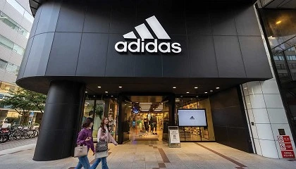 Foto de Adidas acelera en el primer trimestre impulsada por el calzado t�cnico