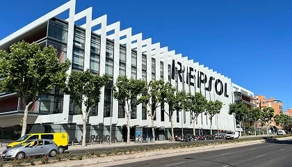 Foto de Repsol obtuvo un resultado neto ajustado de 873 millones de euros en el primer trimestre de 2026