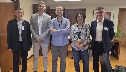 Foto de Los veterinarios exponen sus demandas en salud pública ante el Ministerio de Sanidad
