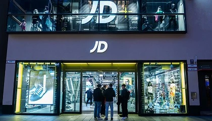Foto de JD Sports modera beneficios y anticipa un 2026 marcado por la debilidad del consumo