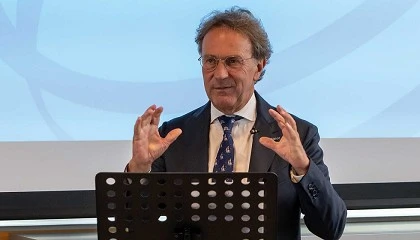 Foto de Massimo Pavin plantea en Bruselas la necesidad de reforzar la fabricaci�n europea
