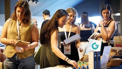 Foto de M�s de 1.000 estudiantes de 34 universidades y escuelas participan en los XVII Premios Nacionales de Envase con soluciones a retos reales de la industria
