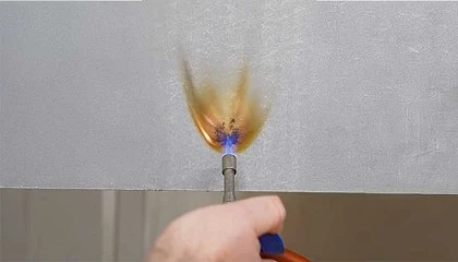 Foto de Exel Composites desarrolla un compuesto ignífugo sin halógenos adaptado a la normativa europea de construcción