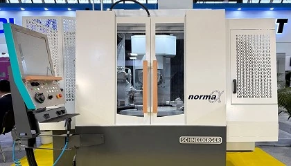 Foto de Schneeberger renueva la rectificadora CNC Norma Alpha con nuevos accionamientos y mayor capacidad de trabajo