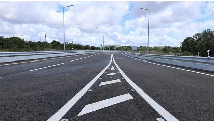 Foto de Obras p�blicas: variante de Olh�o j� est� ao servi�o das popula��es