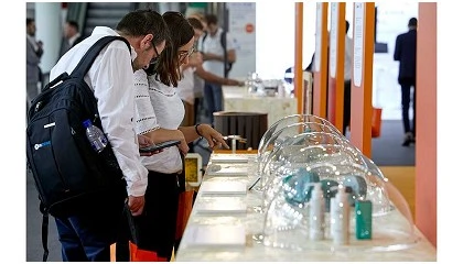 Foto de Rethinking Plastic leva � Equiplast exemplos reais de reutiliza��o de res�duos pl�sticos