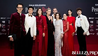 Foto de mesoestetic refuerza su compromiso con la ciencia en una nueva edici�n de People in Red