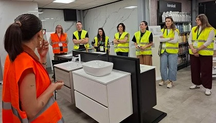Foto de Cerámica en Vivo afianza su papel como punto de encuentro profesional para el sector de la cerámica y el baño