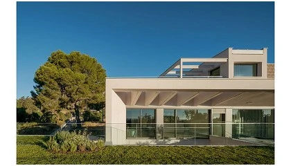Foto de Villa Ayantam obt�m a mais elevada classifica��o BREEAM residencial em Espanha com solu��es Technal