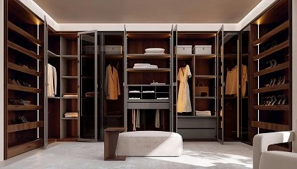 Foto de Tegar redefine la manera de organizar y exhibir el vestuario con puertas vitrina e iluminaci�n LED integrada