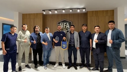 Foto de Podiatech equipa a la selecci�n de Uzbekist�n en su hist�rica clasificaci�n para el Mundial