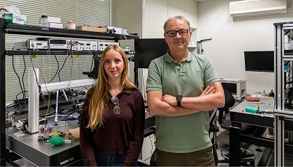 Foto de La UPV desarrolla un chip fot�nico reprogramable de alta velocidad sin consumo el�ctrico continuo