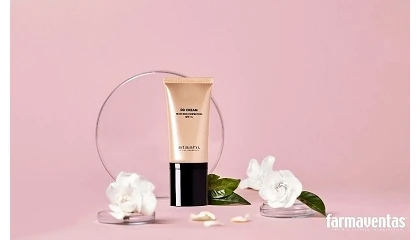 Foto de DD Cream Nude Skin Perfection SPF15 de Atashi Cellular Cosmetics