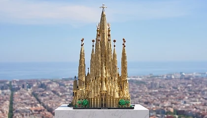 Foto de El Grupo Lego rinde homenaje a Gaudí con un set de la Sagrada Familia