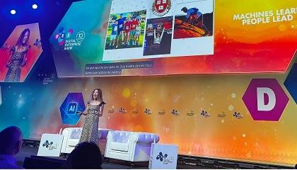 Foto de Randi Zuckerberg: �Los agentes de IA pueden devolver hasta el 30% del tiempo de trabajo�