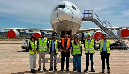 Foto de Air bp ampl�a por siete a�os la concesi�n para el suministro de combustibles en el Aeropuerto de Teruel