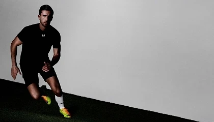 Foto de Under Armour lanza las Shadow Elite 4 para el gran escaparate mundial