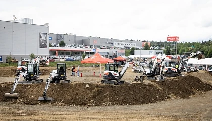 Foto de Innovaci�n y nuevas m�quinas en el coraz�n de Bobcat EMEA