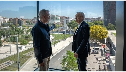 Foto de Barcelona y el Consorci de la Zona Franca impulsan una nueva torre p�blica en Gl�ries con vivienda protegida y oficinas