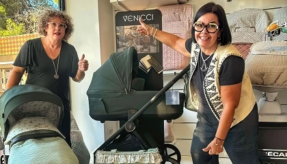 Foto de Entrevista a Isabel María Elvira Guirao y Elena María Romera Mateos, gerentes de Bebé Capricho