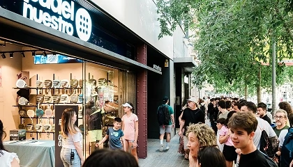 Foto de Padel Nuestro aterriza en el coraz�n de Barcelona con una flagship experiencial