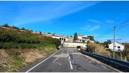Foto de Obras p�blicas: consignada a empreitada de estabiliza��o de aterro na EN248