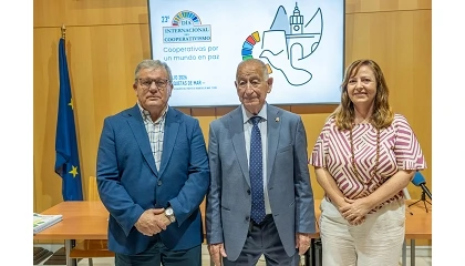 Foto de Las cooperativas se reivindican como motor econ�mico y social de la provincia de Almer�a